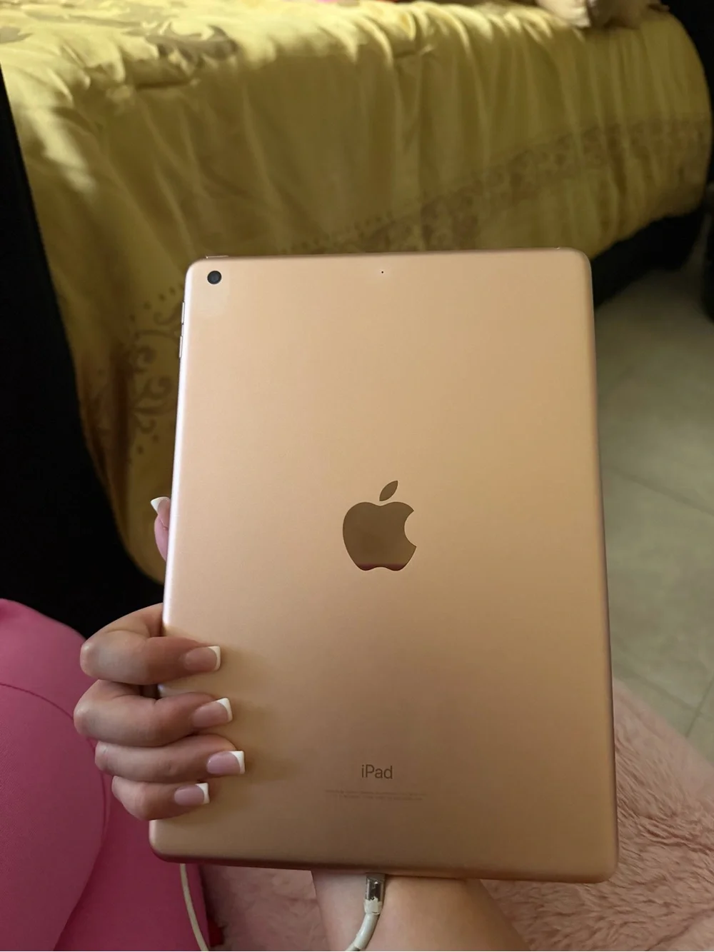 Apple iPad - Rose Gold Tablet